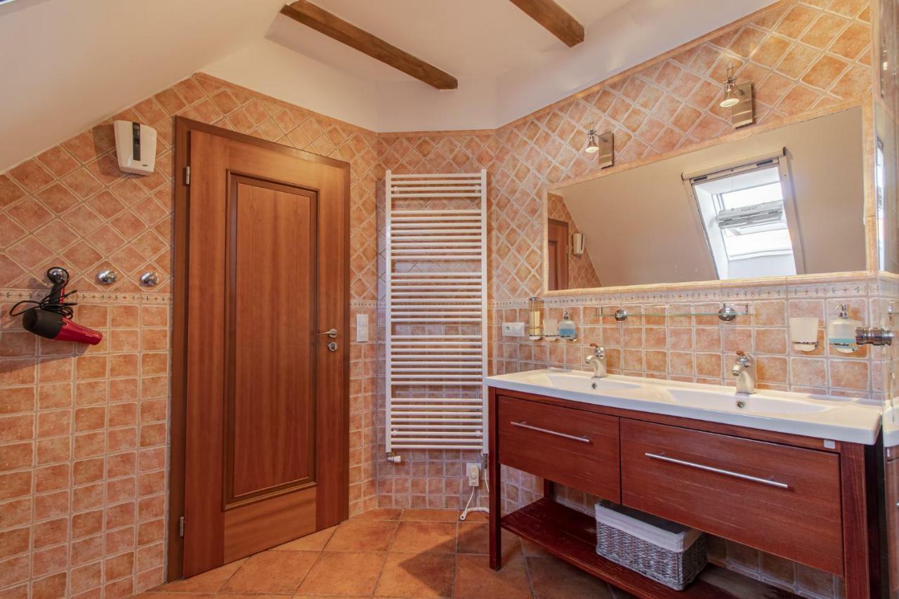 Historicky Dum U Lazni Apartment Třeboň Екстериор снимка