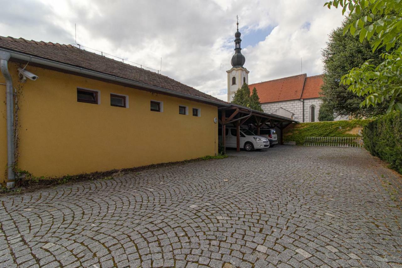 Historicky Dum U Lazni Apartment Třeboň Екстериор снимка
